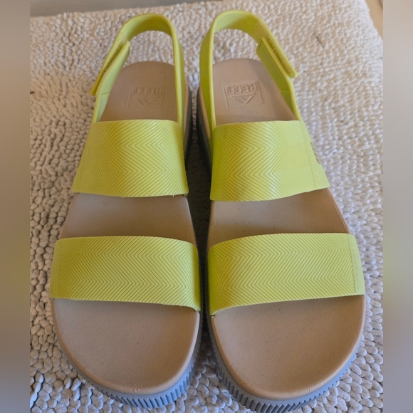 Reef Water Vista Higher Womens Platform Sandal Meringue Pastels Sz 11 - Picture 2 of 8
